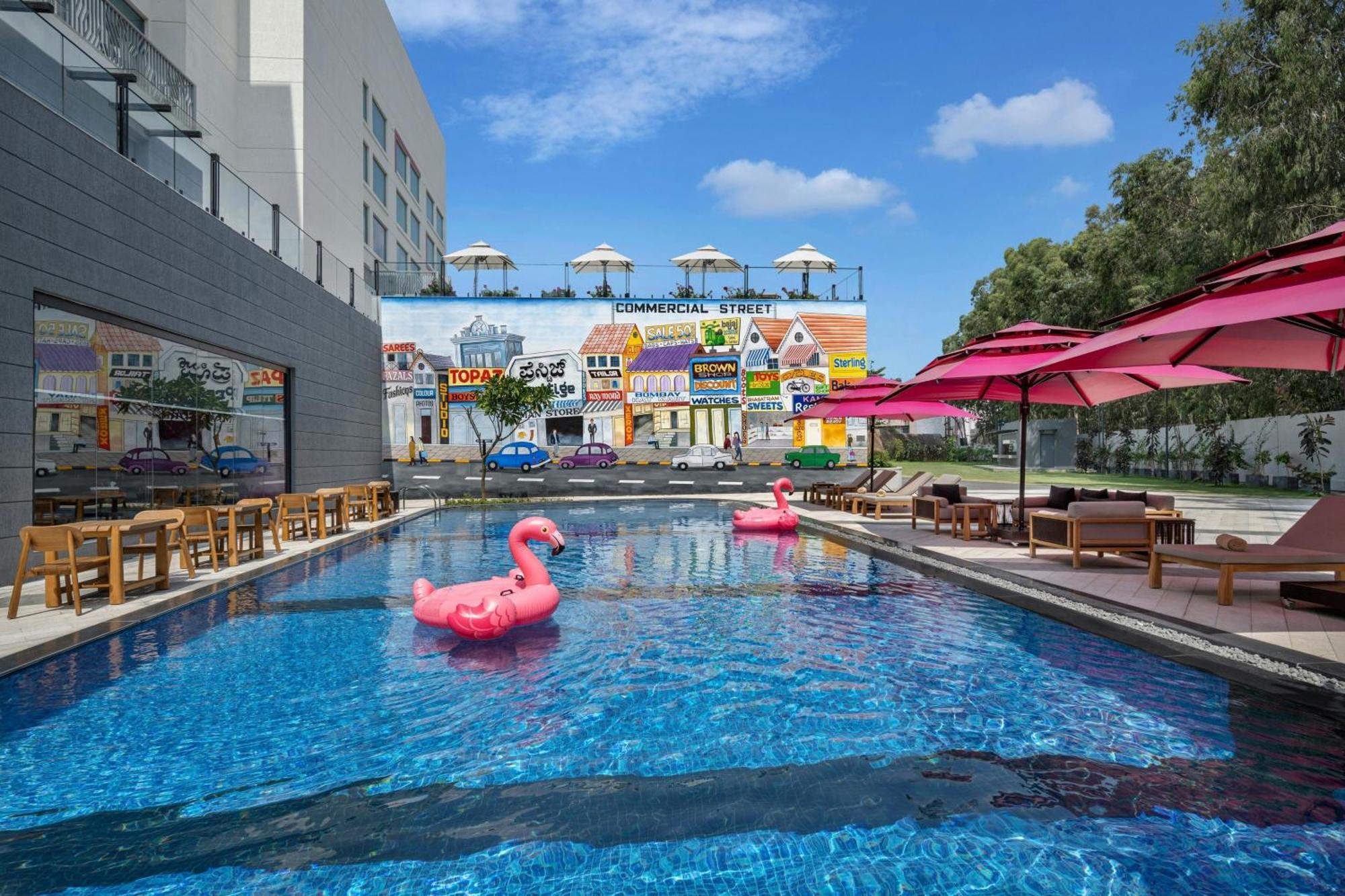 Moxy Bengaluru Airport Prestige Tech Cloud Hotel Devanahalli Bagian luar foto