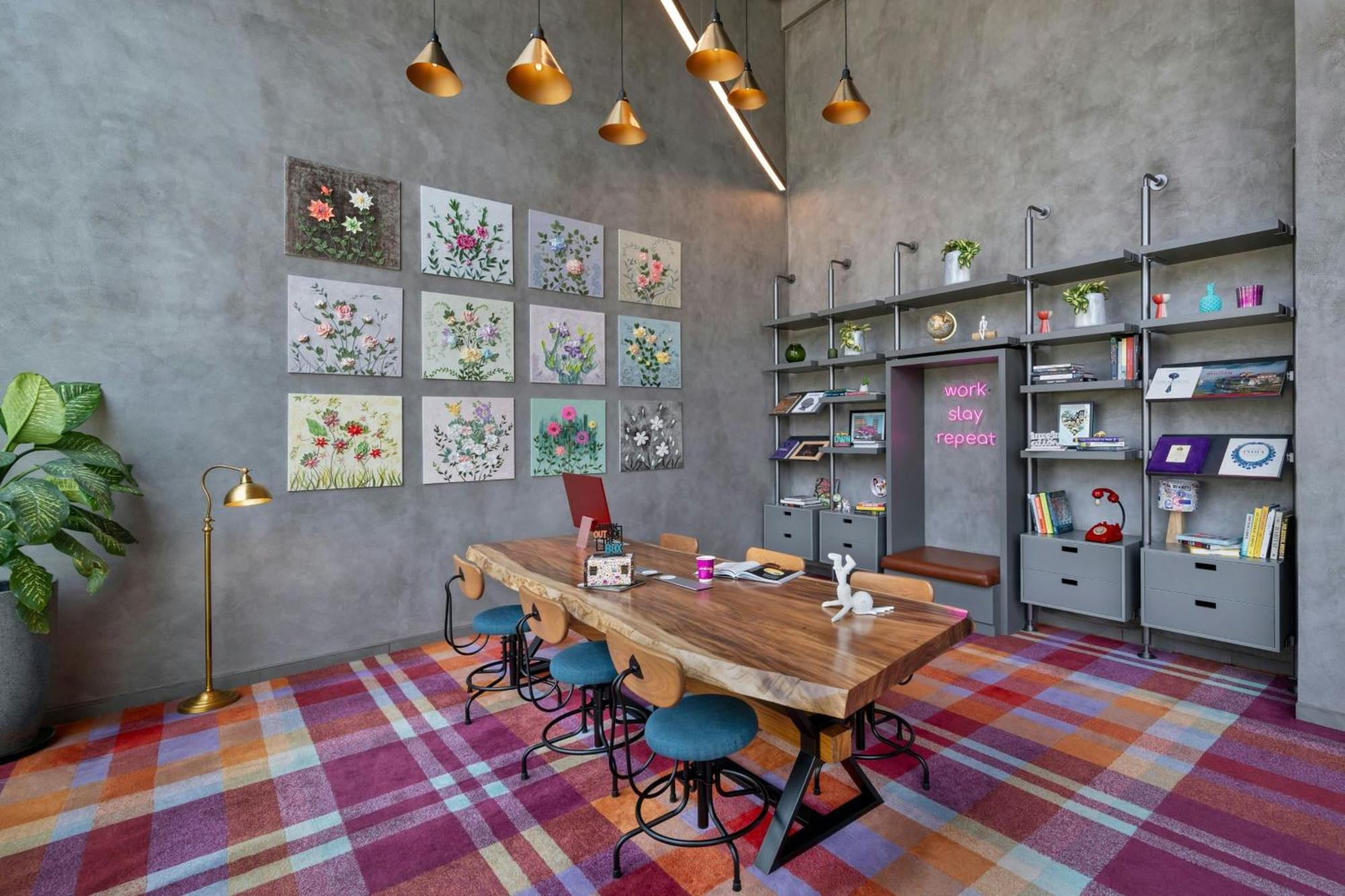 Moxy Bengaluru Airport Prestige Tech Cloud Hotel Devanahalli Bagian luar foto