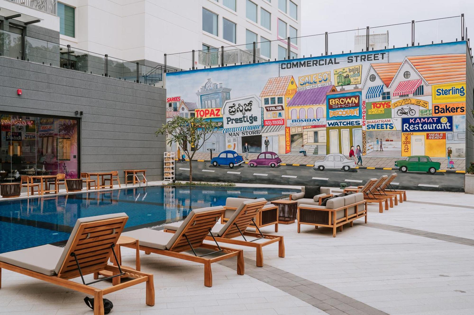 Moxy Bengaluru Airport Prestige Tech Cloud Hotel Devanahalli Bagian luar foto