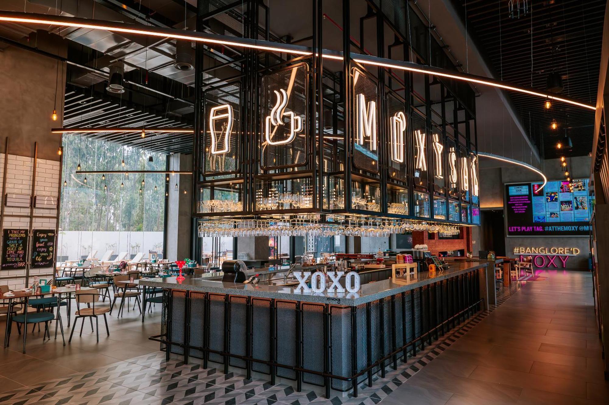 Moxy Bengaluru Airport Prestige Tech Cloud Hotel Devanahalli Bagian luar foto
